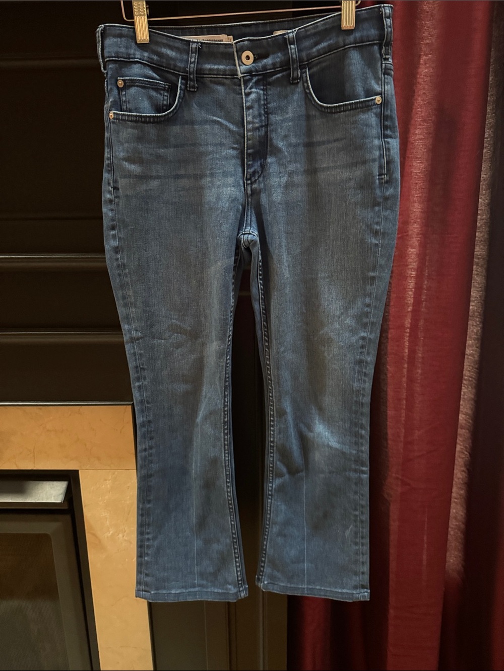 Pilcro by Anthropologie Medium Wash crop Boot Cut Stretch Jeans in Blue sz 28